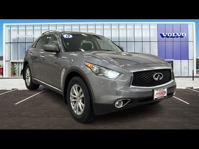 2017 INFINITI QX70 Base