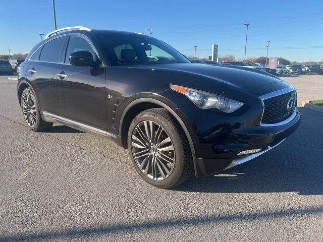 2017 INFINITI QX70 Base