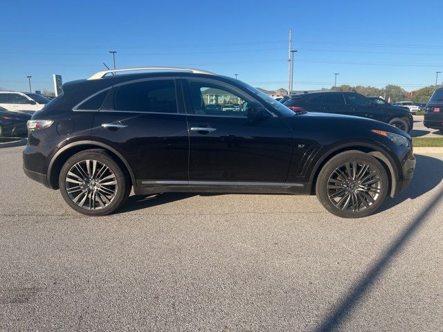 2017 INFINITI QX70 Base