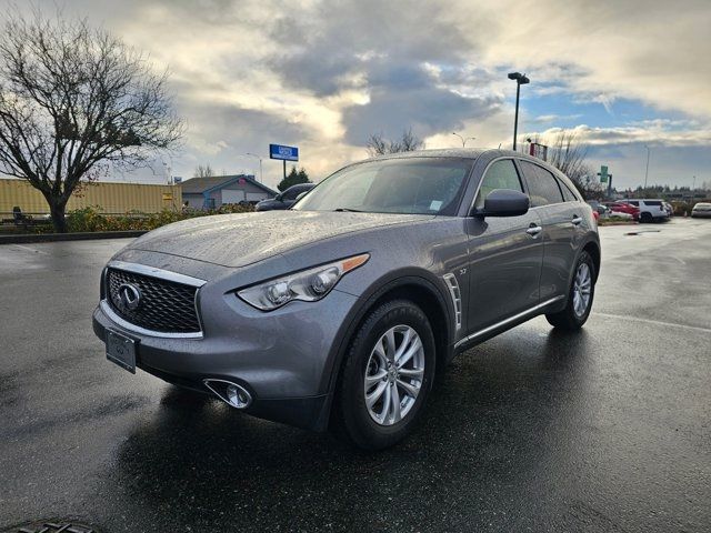 2017 INFINITI QX70 Base