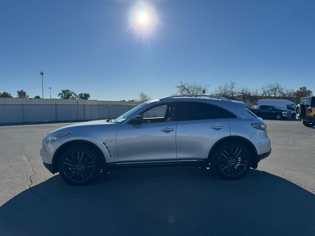 2017 INFINITI QX70 Base