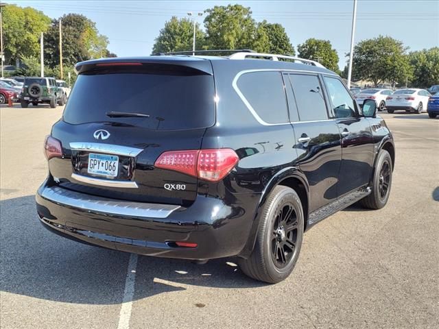 2017 INFINITI QX80 Base