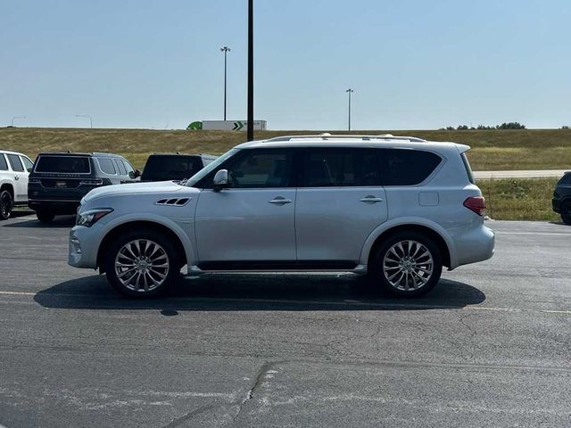 2017 INFINITI QX80 Base