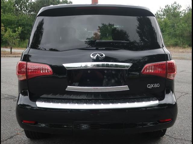 2017 INFINITI QX80 Base