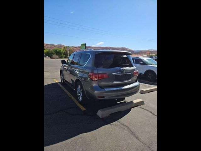 2017 INFINITI QX80 Base