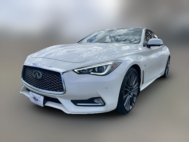 2017 INFINITI Q60 Sport