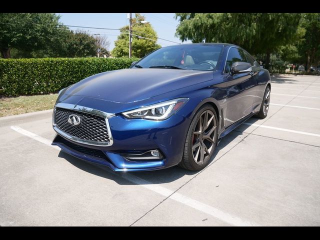 2017 INFINITI Q60 Red Sport 400