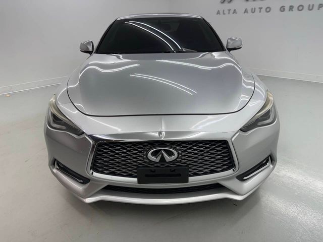 2017 INFINITI Q60 Red Sport 400