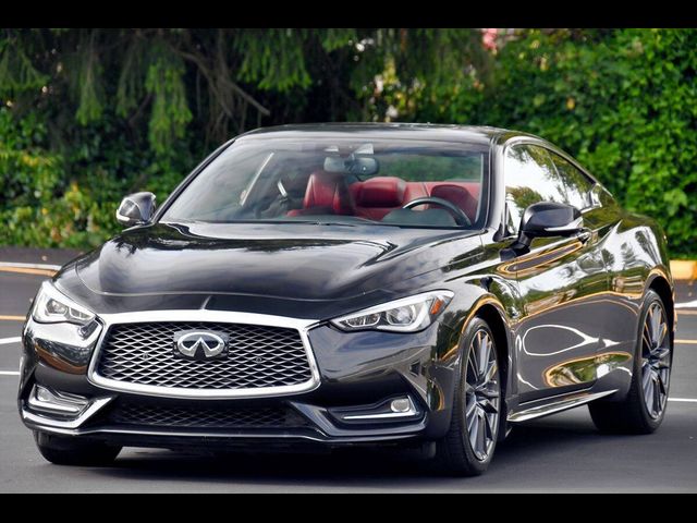 2017 INFINITI Q60 Red Sport 400