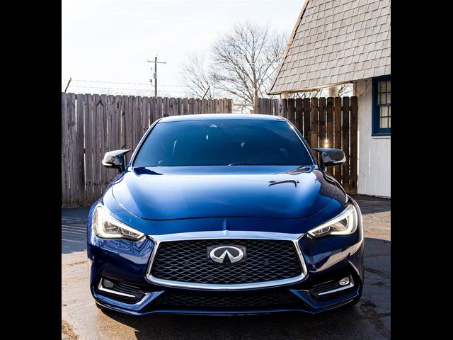 2017 INFINITI Q60 Sport