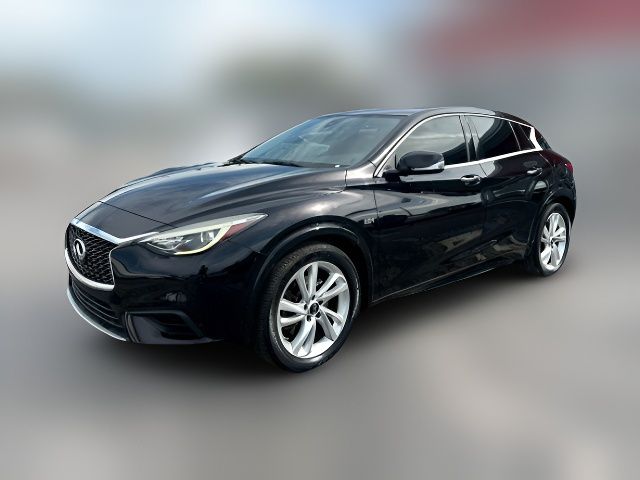 2017 INFINITI QX30 Base