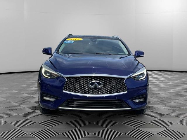 2017 INFINITI QX30 Premium