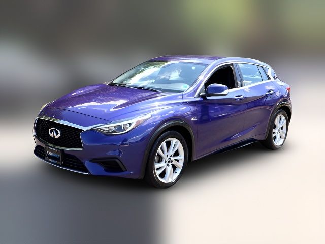 2017 INFINITI QX30 Base