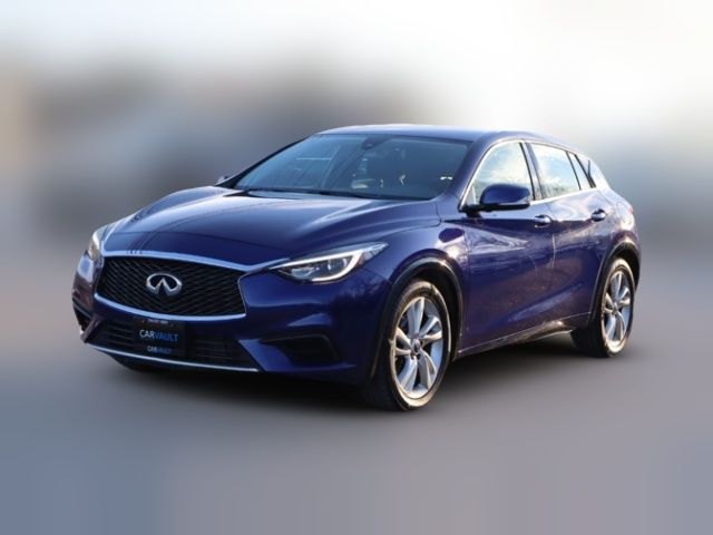 2017 INFINITI QX30 Base