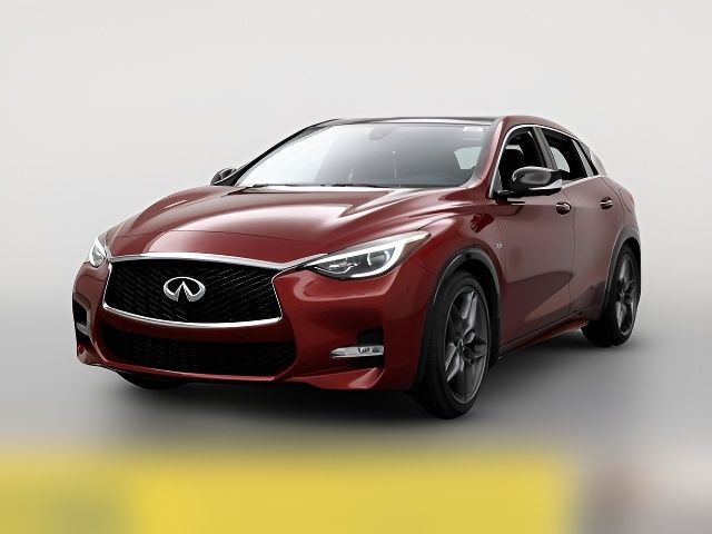 2017 INFINITI QX30 Sport