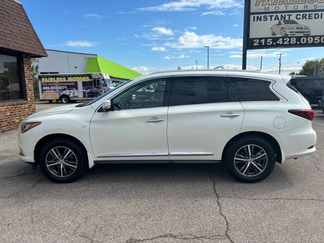 2017 INFINITI QX60 Base