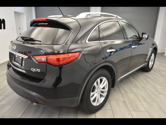 2017 INFINITI QX70 Base