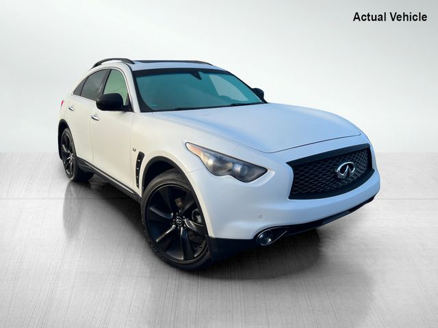 2017 INFINITI QX70 Base