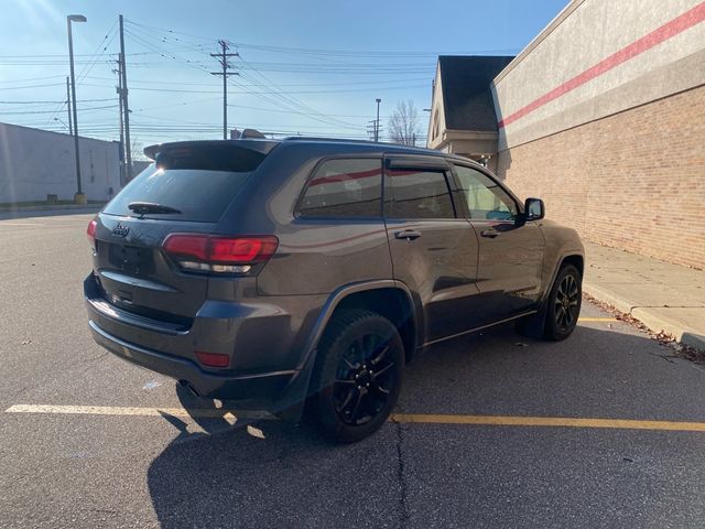 2017 Jeep Grand Cherokee Altitude