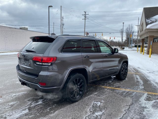 2017 Jeep Grand Cherokee Altitude