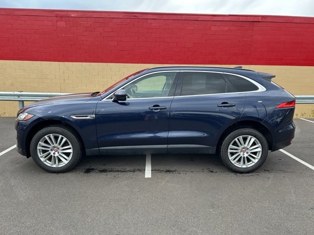 2017 Jaguar F-Pace 35t Prestige