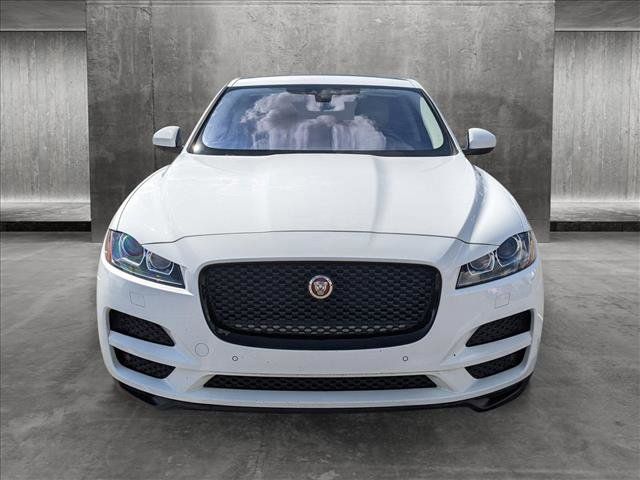 2017 Jaguar F-Pace 35t Prestige