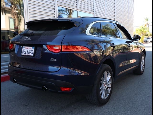 2017 Jaguar F-Pace 35t Prestige