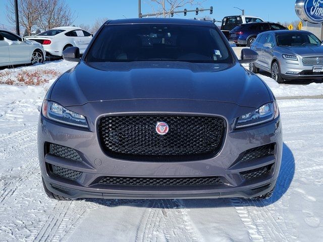 2017 Jaguar F-Pace 35t Prestige