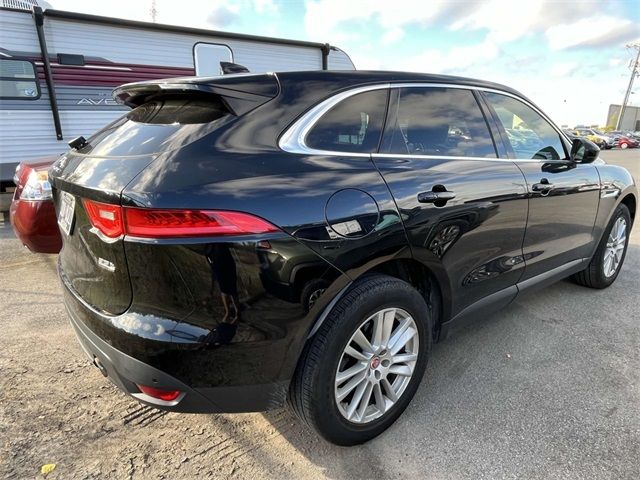 2017 Jaguar F-Pace 35t Prestige