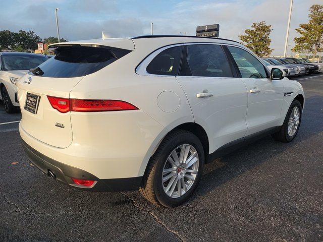 2017 Jaguar F-Pace 35t Prestige