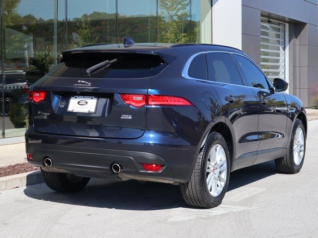 2017 Jaguar F-Pace 35t Prestige