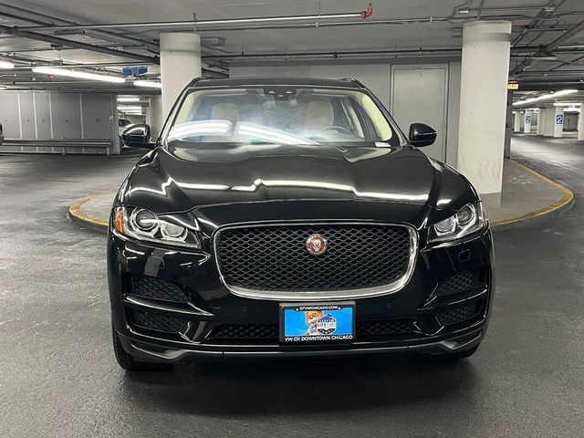 2017 Jaguar F-Pace 35t Prestige