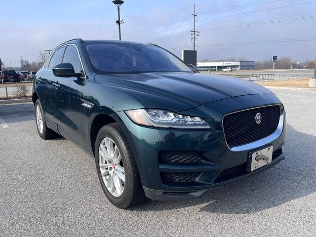 2017 Jaguar F-Pace 35t Prestige