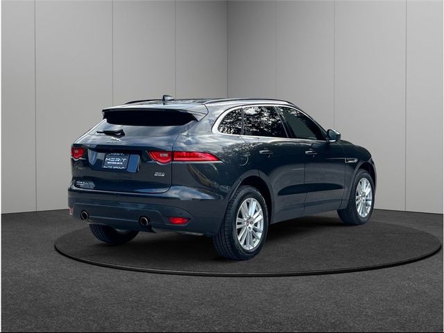 2017 Jaguar F-Pace 35t Prestige