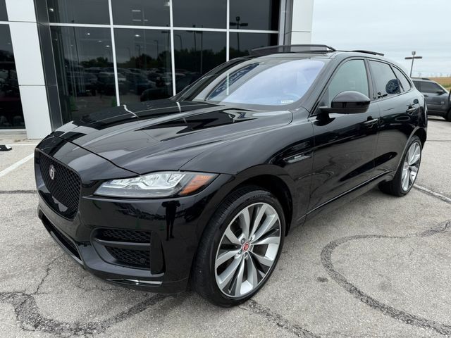 2017 Jaguar F-Pace 35t R-Sport