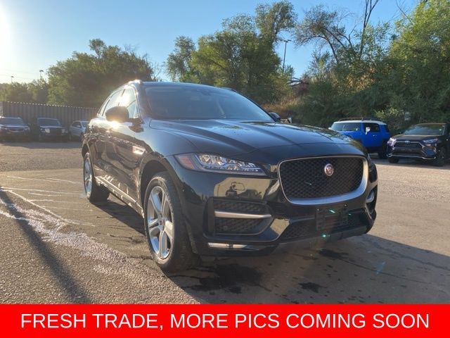 2017 Jaguar F-Pace 35t R-Sport