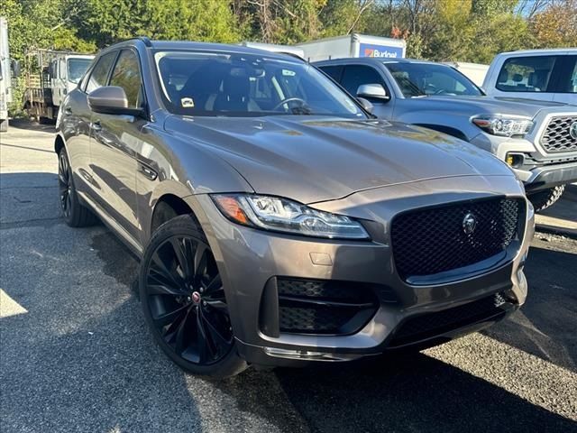 2017 Jaguar F-Pace 35t R-Sport