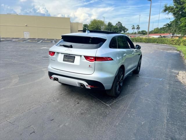 2017 Jaguar F-Pace First Edition