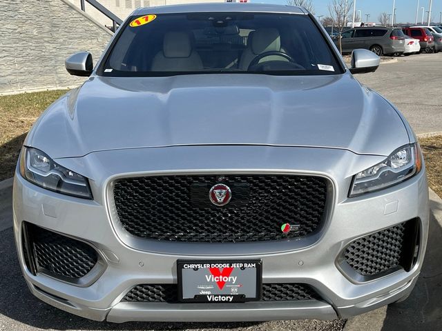 2017 Jaguar F-Pace First Edition