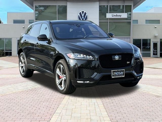 2017 Jaguar F-Pace S