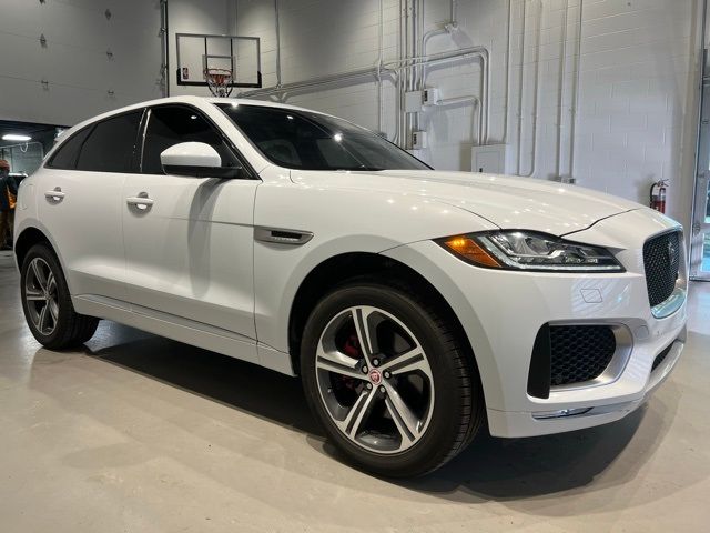 2017 Jaguar F-Pace S