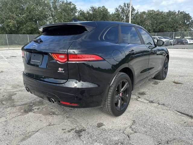 2017 Jaguar F-Pace S