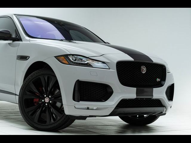 2017 Jaguar F-Pace S