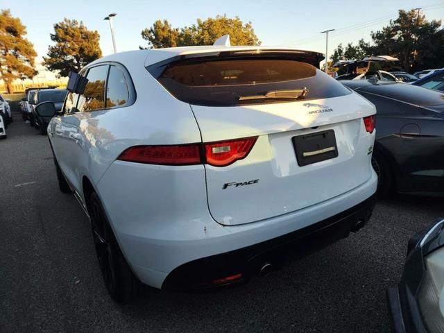 2017 Jaguar F-Pace S