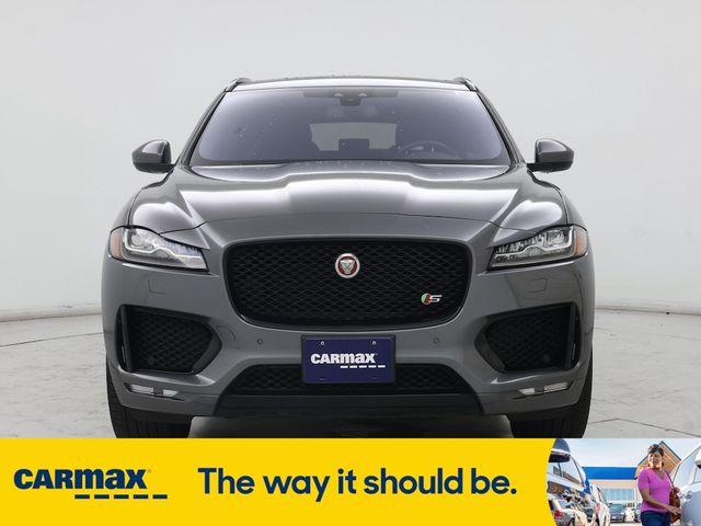 2017 Jaguar F-Pace S