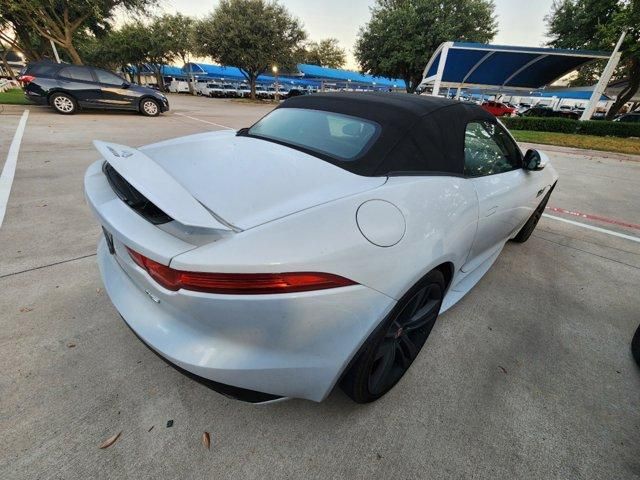 2017 Jaguar F-Type S