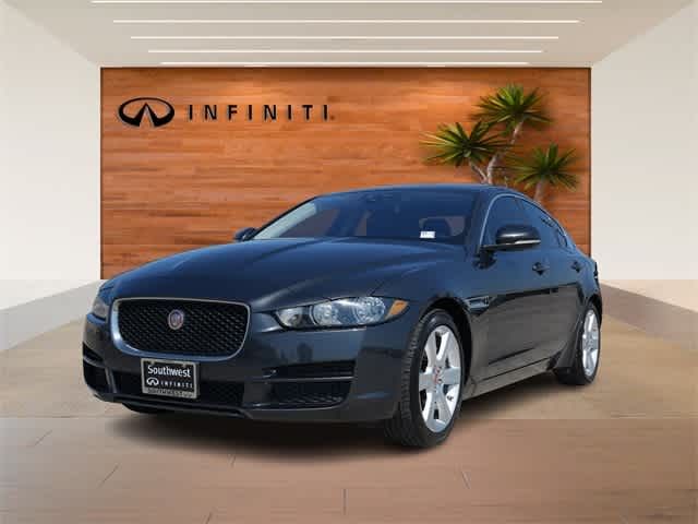 2017 Jaguar XE 25t Premium