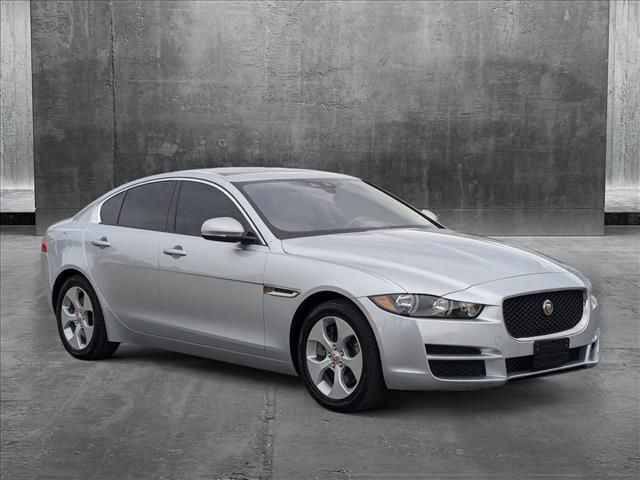 2017 Jaguar XE 25t