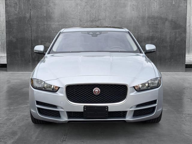 2017 Jaguar XE 25t