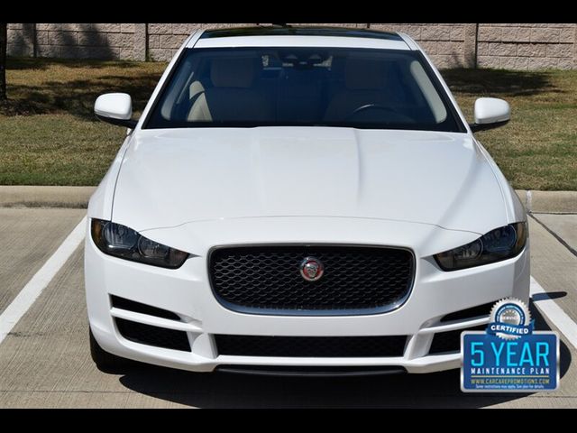 2017 Jaguar XE 25t